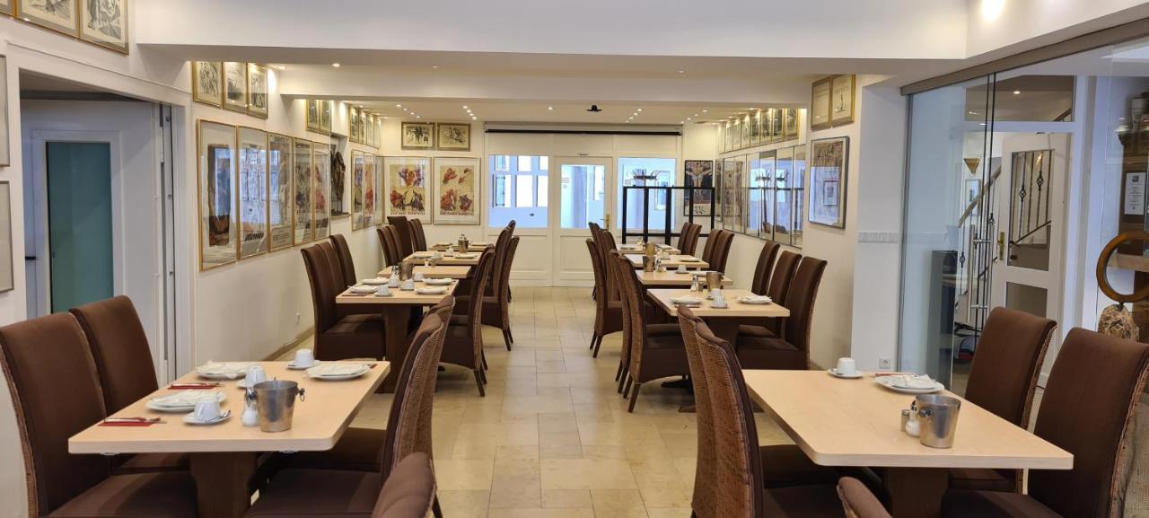 Hotel Garni "Am Ellinger Tor" Weißenburg in Bayern 외부 사진
